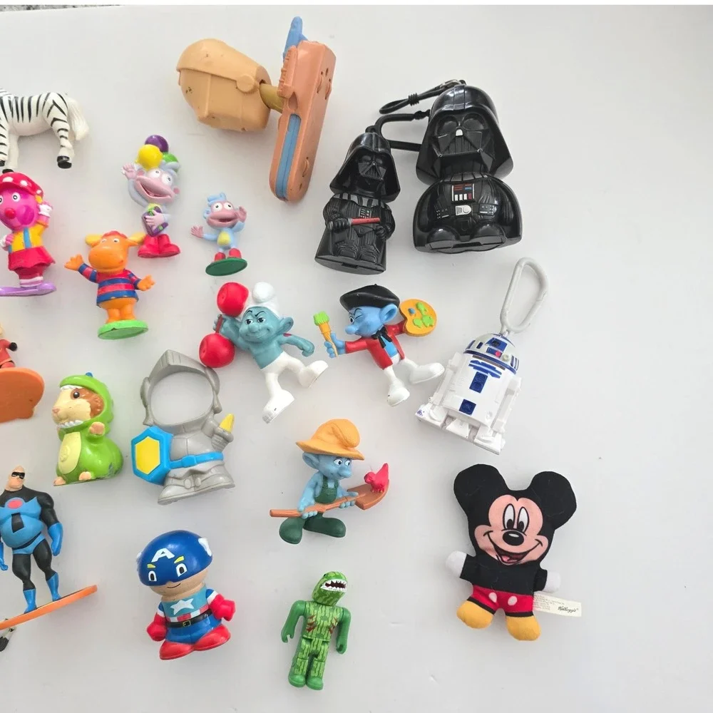 Mixed Toy Figure Lot Disney Pixar Star Wars Smurfs Mickey Mouse 25+pc Multi Good